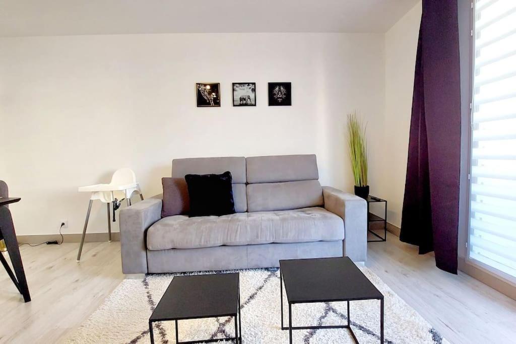 Cosy Home 2, 2 Chambres, 6 Personnes, 3 Min Gare, Parking Cergy Exterior foto